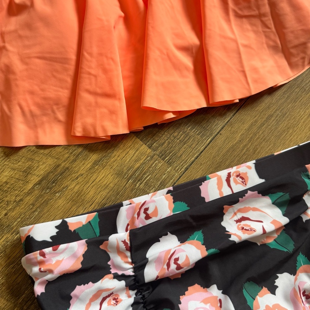 New Coral Ruffle Bikini Top with Floral High-Waist Bottoms - Picture 2 of 6